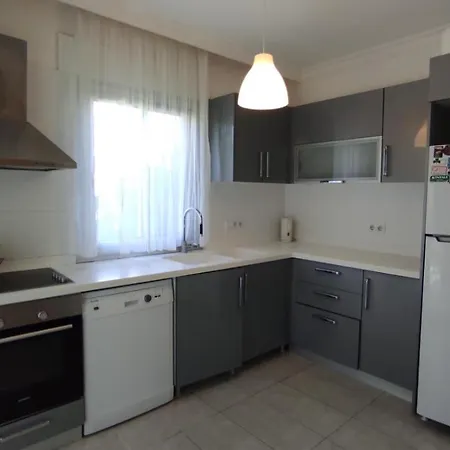 3- Bedroom With Large Garden 600m To Beach * Çeşme