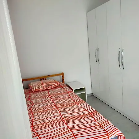 3- Bedroom With Large Garden 600m To Beach Villa Çeşme